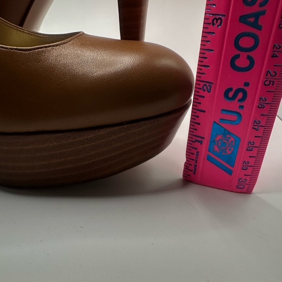 Stuart Weizmann ultra high platform pumps - Picture 6 of 9